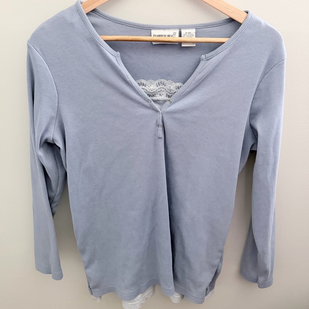 Y2K Fashion Bug Ribbed Henley Top w Lace Cami Blue Plus Size 14/16W